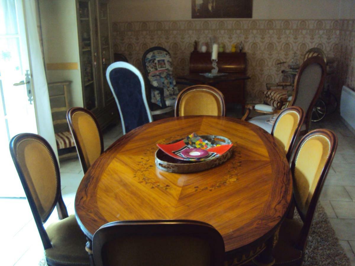 Maison Les Bleuets Hotel Le Perreon Luaran gambar